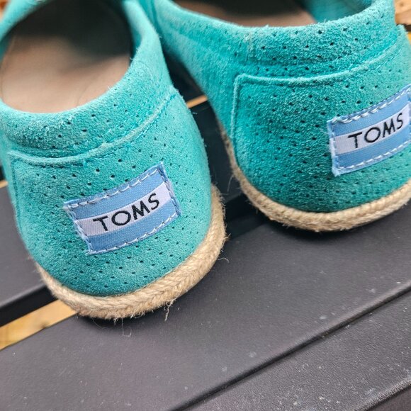 🆕TOMS turquoise canvas classic slip-on shoes size 8W - Picture 3 of 6
